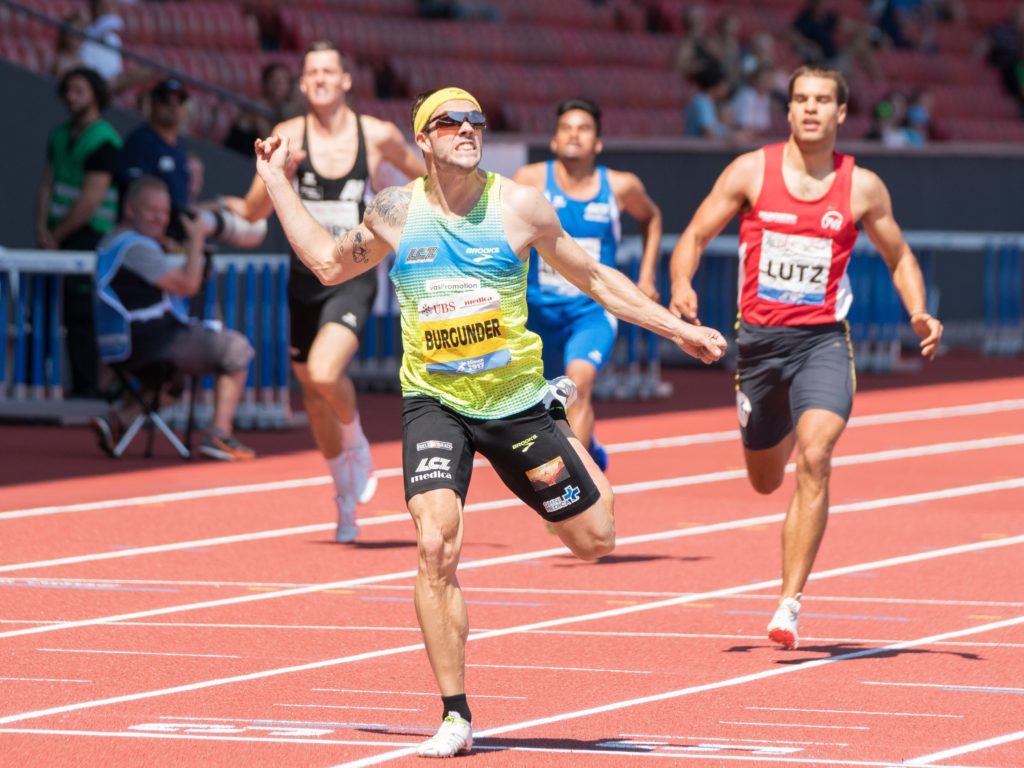 Joel Burgunder gewinnt an der SM 2017 in Zürich den Final über 400 m (Photo: athletix.ch)