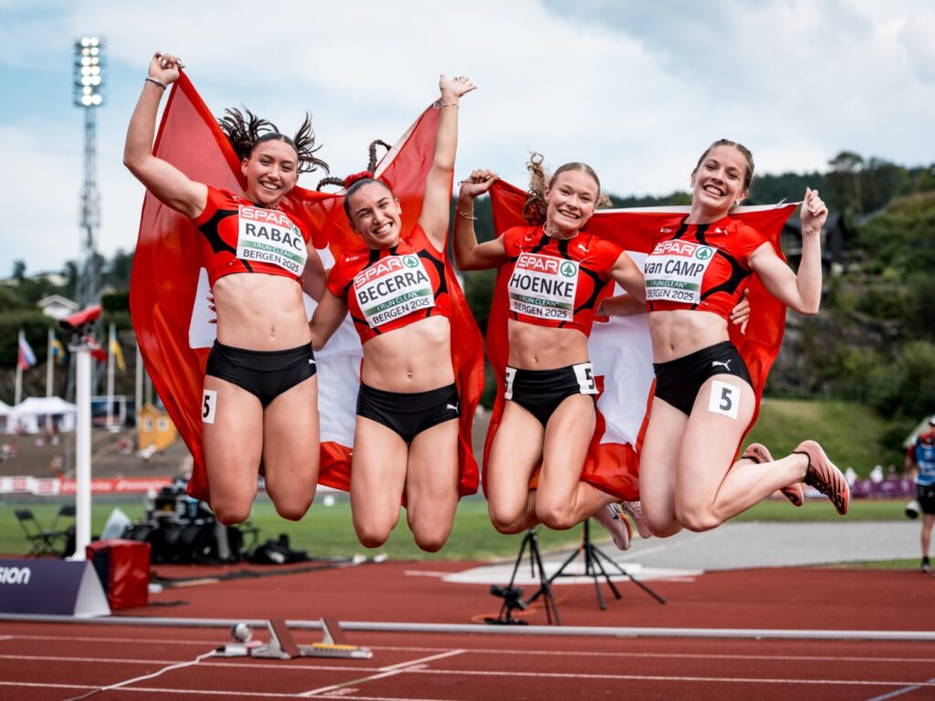 Chloé Rabac, Soraya Becerra, Fabienne Hoenke, Emma Van Camp (Photo: athletix.ch)