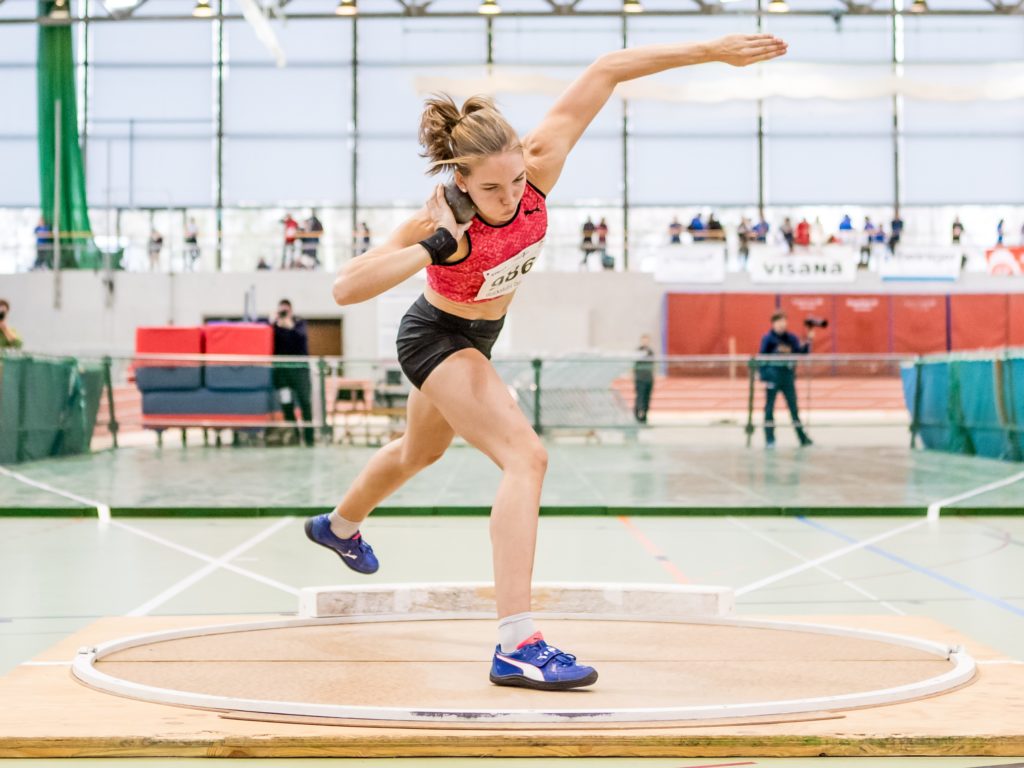 Géraldine Ruckstuhl im Kugelstossen beim BBA-Hallenmeeting in Magglingen 2019 (Photo: athletix.ch)