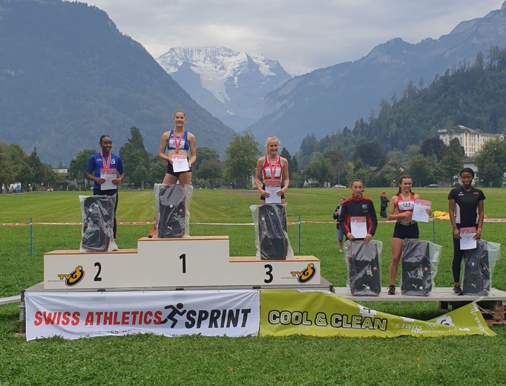 Podest beim Swiss Athletics Sprint Final 2020 in Interlaken (W15)