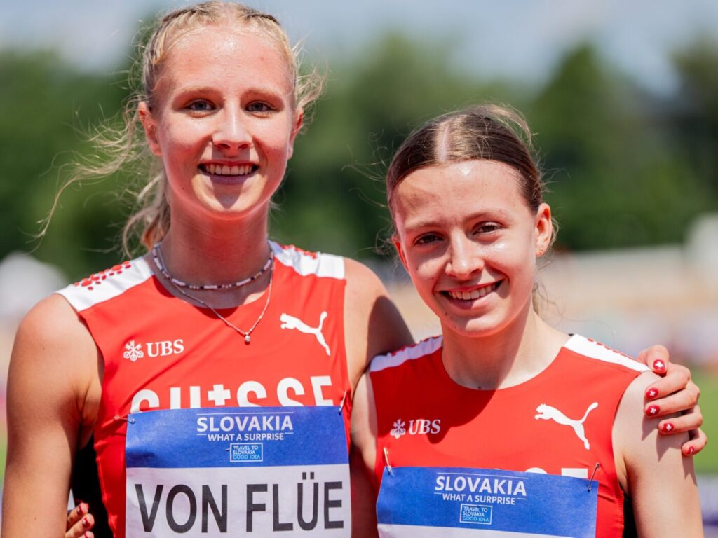 Fiona von Flüe, Cassandra Gouttefarde Medley-Staffel (Photo: Soňa Maléterová / athletix.ch)