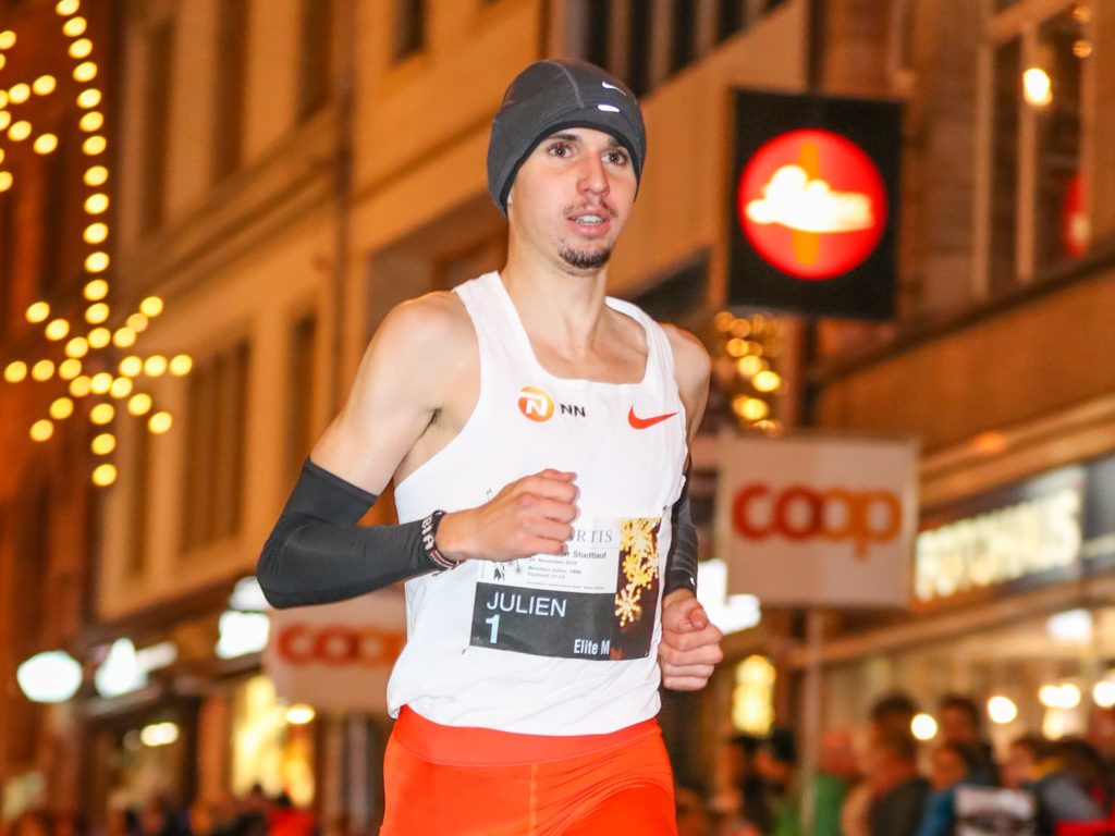 Julien Wanders auf dem Weg zu seinem Sieg und Streckenrekord beim Basler Stadtlauf 2018